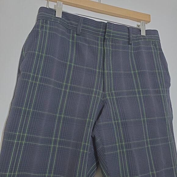 Under Armour | 34x29.5 Hemmed Storm Golf Plaid Pants with Bright Green Pattern - Picture 3 of 7